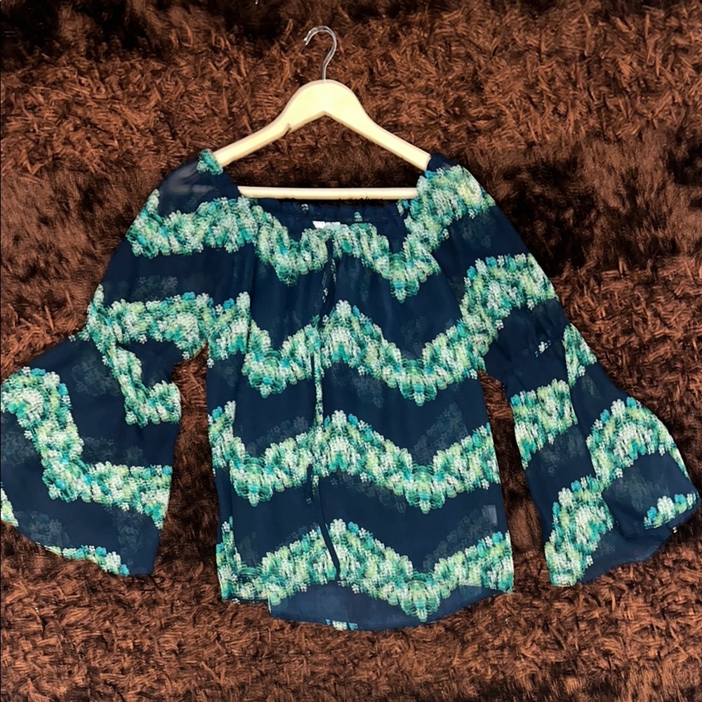 Tacera Women's Sheer Navy Blue/Kelly Green Chevron Top-Sz M